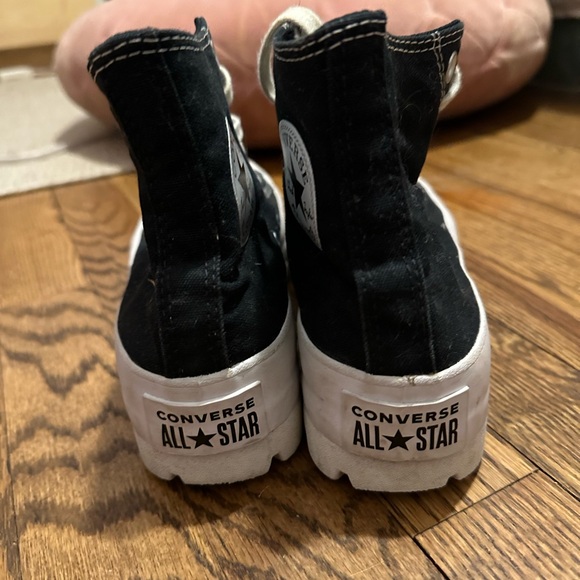 Converse Black Platform Chuck Taylor Hightop Sneaker (size 7) - Picture 4 of 6